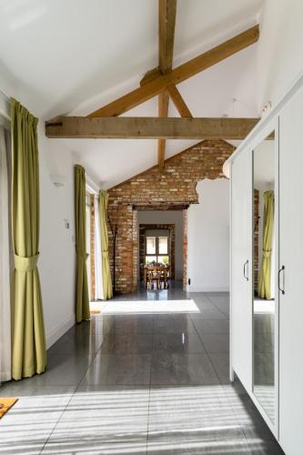Towcester House | Owls Hoot at Tove Valley Cottages
