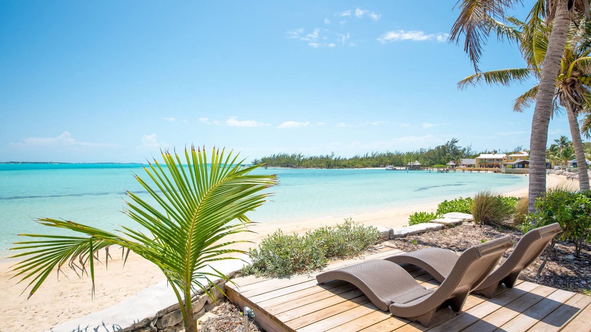 George Town Villa | Owners Featured on HGTV's "Bahamas Life!" - Beautiful Oceanfront Villa