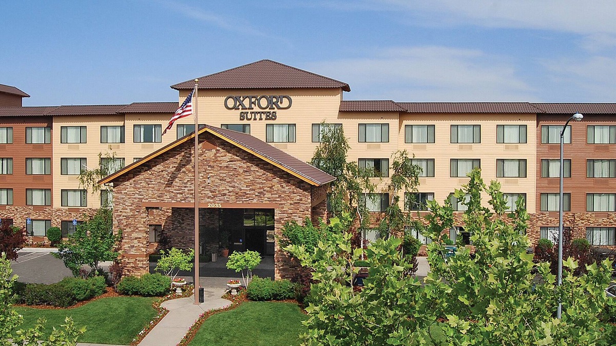 Chico Hotel | Oxford Suites Chico