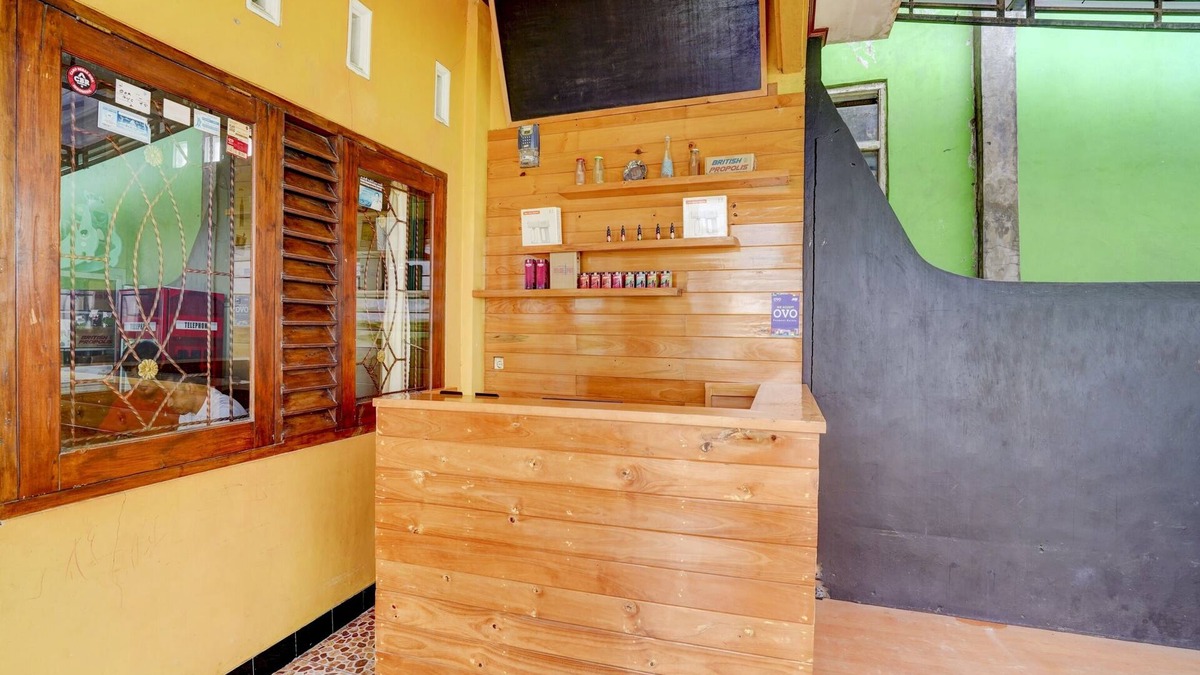 Jalaksana Hotel | OYO 113676 Wisma Al-fahmi Syariah