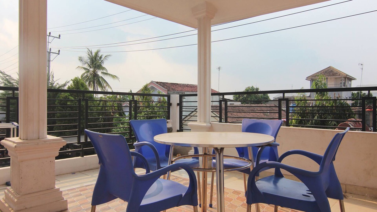 Bandar Jaya Hotel | OYO 1456 Hotel Garuda