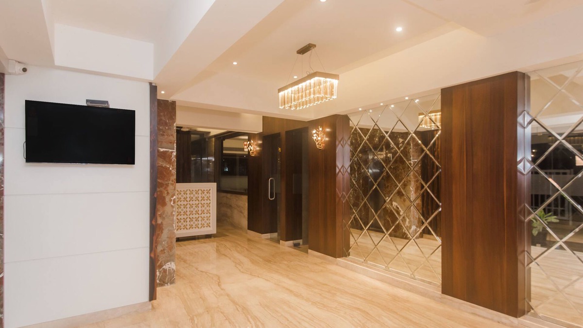 Vasai West Hotel | OYO 16718 Hotel Aditya Residency