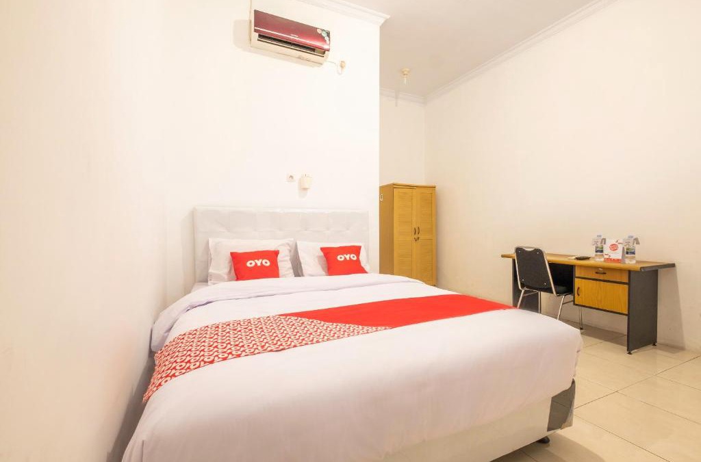 Cirebon Hotel | OYO 2121 Pondok Nazwa Syariah
