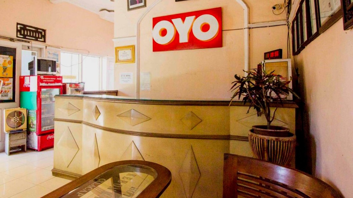 Cilacap Hotel | OYO 3024 Hotel Kebon Manis