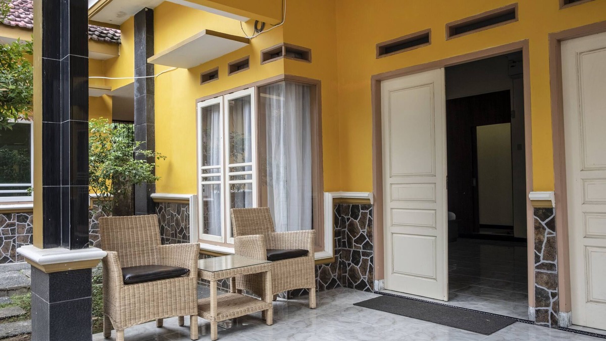 Natar Hotel | OYO 3115 Branti Raya Guest House Syariah