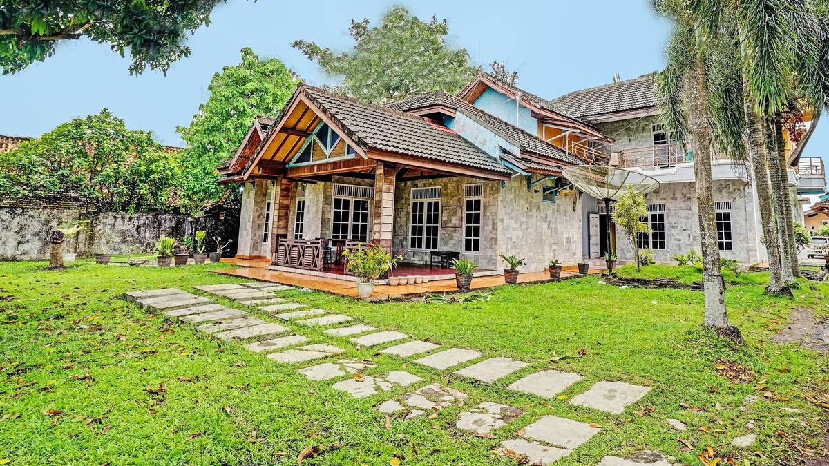 Kayu Agung Hotel | OYO 3205 Penginapan Mikial Ismi Kayuagung Syariah