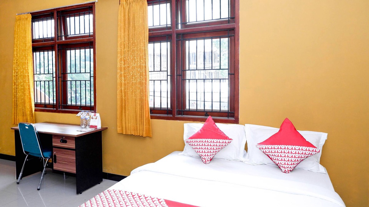 Banjarsari Hotel | OYO 338 Guest House Omah Manahan Syariah