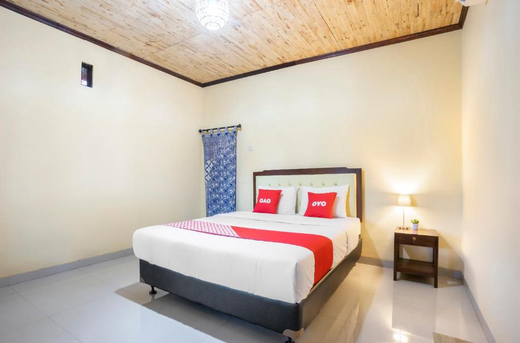 Borobudur Hotel | OYO 3483 Borobudur Cottage