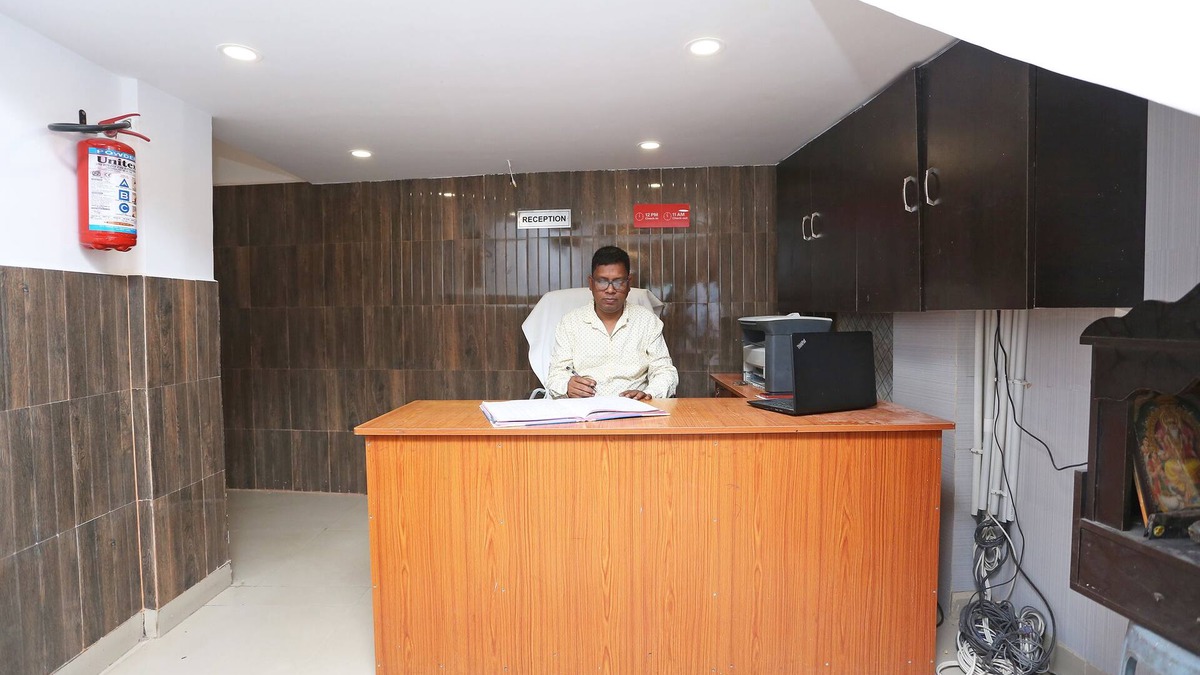 Bhilai Hotel | OYO 36667 Hotel Manoj