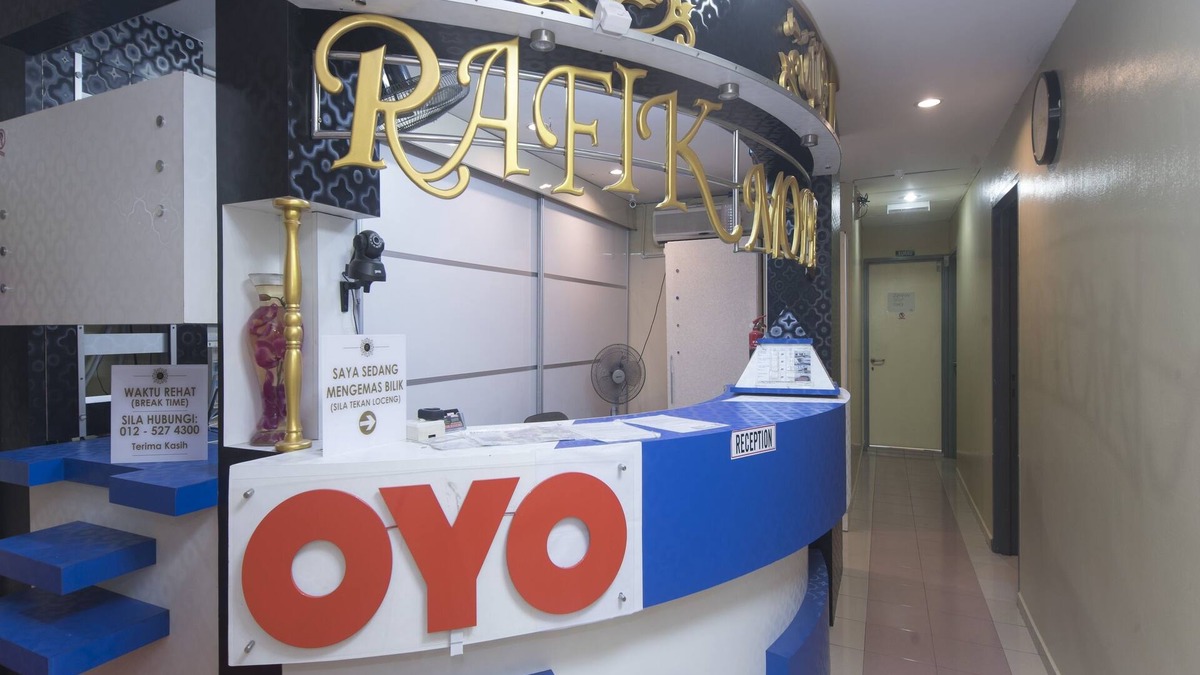 Kepala Batas Hotel | OYO 44016 Rafik Ali Motel