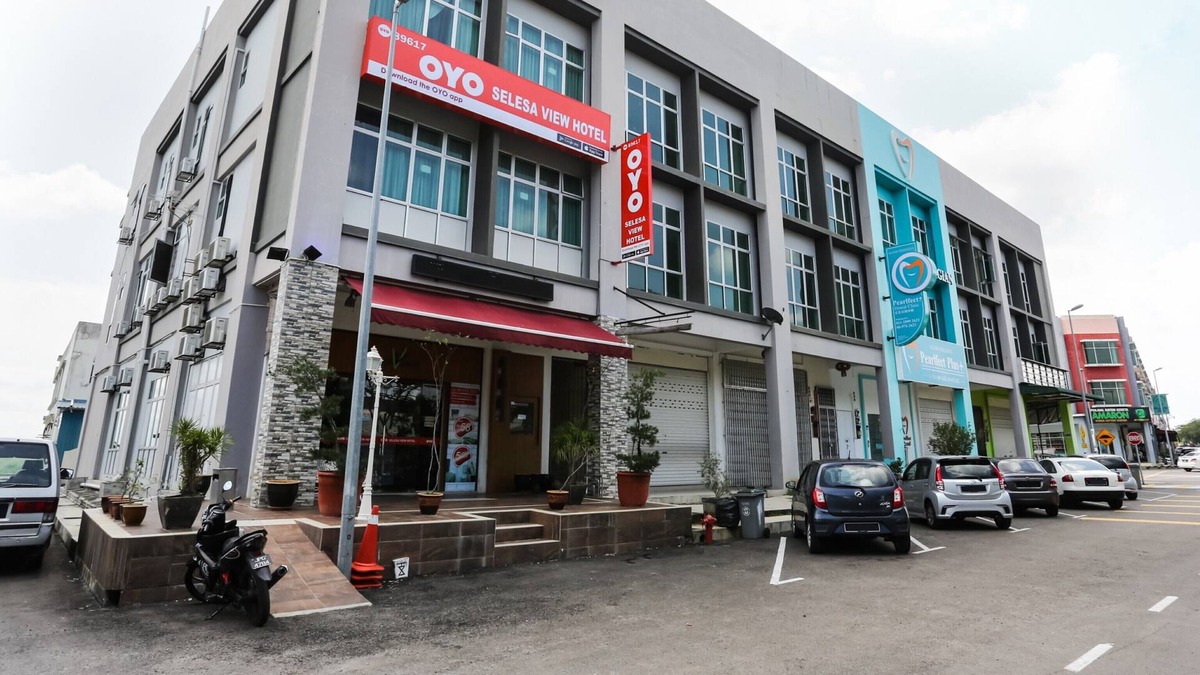 Bukit Gambir Hotel | OYO 89617 Selesa View