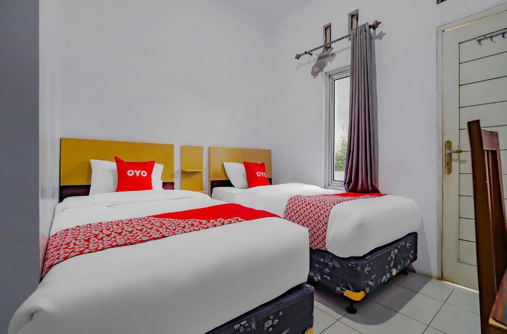 Tasikmalaya Hotel | OYO 90086 Pondok Tasyiq Guest House Syariah