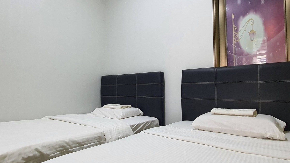 Miri House | OYO 90435 Sena Home Homestay 819