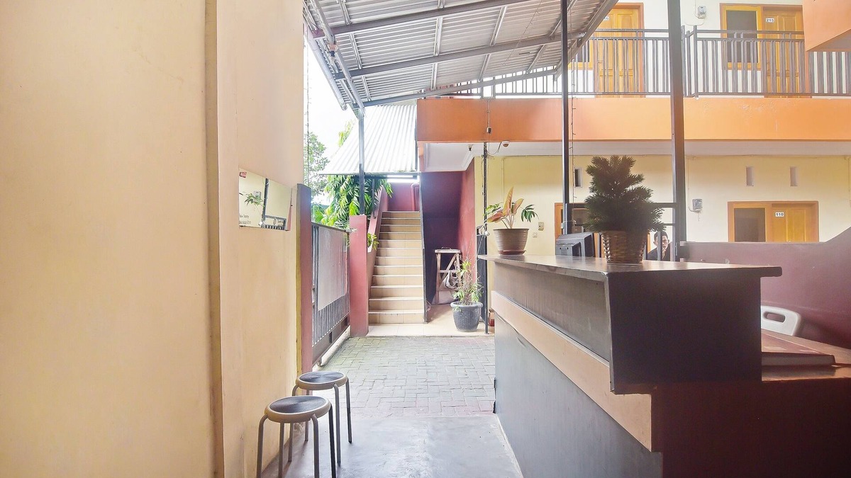 Manado Hotel | OYO 90463 A2b Guesthouse