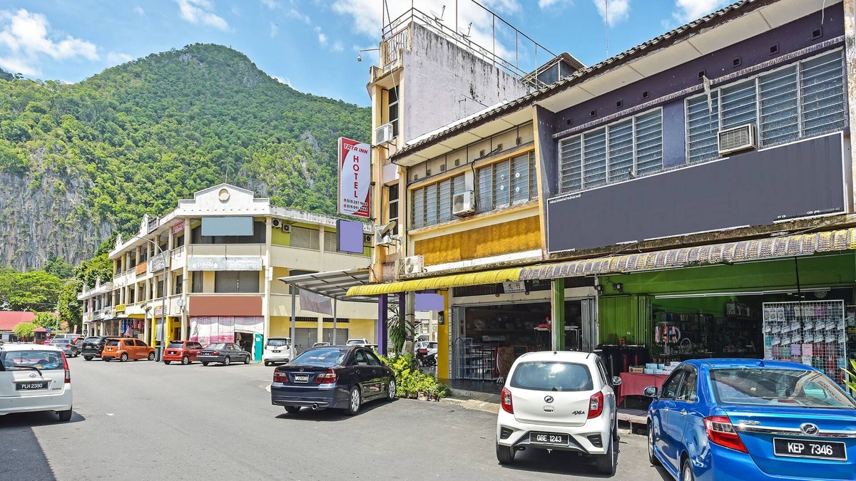 Baling Hotel | OYO 90734 Tata Inn Hotel