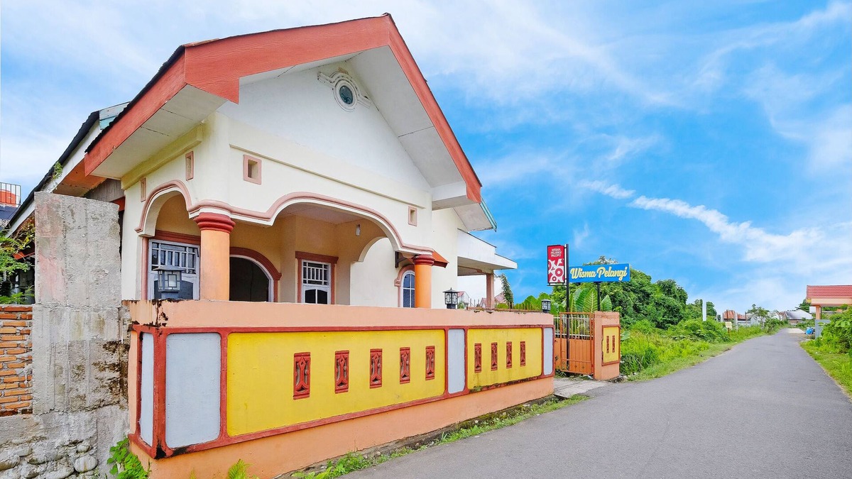 Palopo Hotel | OYO 90977 Wisma Pelangi Palopo