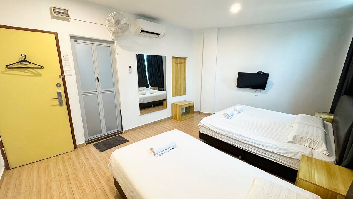 Mentakab Hotel | OYO 91010 Furich Hotel