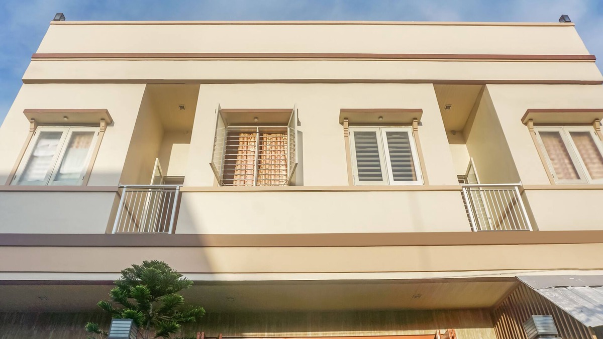 Makassar Hotel | OYO 91316 Hh Guest House Makassar