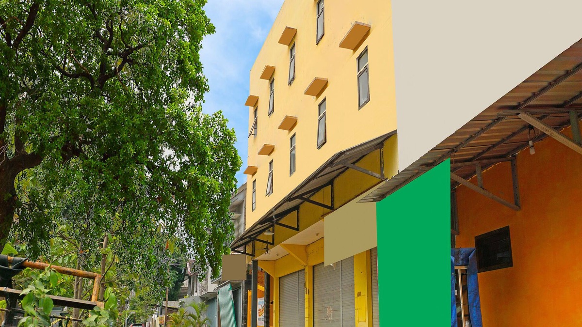 Klojen Hotel | OYO 91401 Almeera