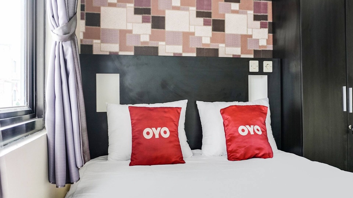 Karawang Hotel | OYO 91646 fio colombus residence