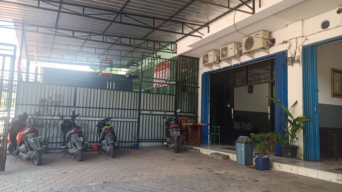 Kotaraja Hotel | OYO 93117 Penginapan Tiga Dara