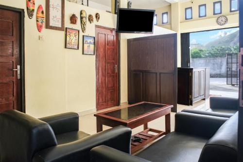 Kotaraja Hotel | OYO 93332 Kharis Home Stay