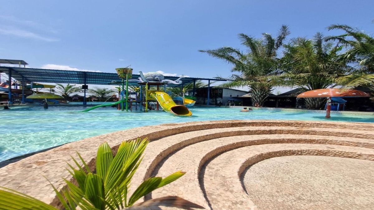 Asembagus Hotel | OYO 93384 New Asembagus 2