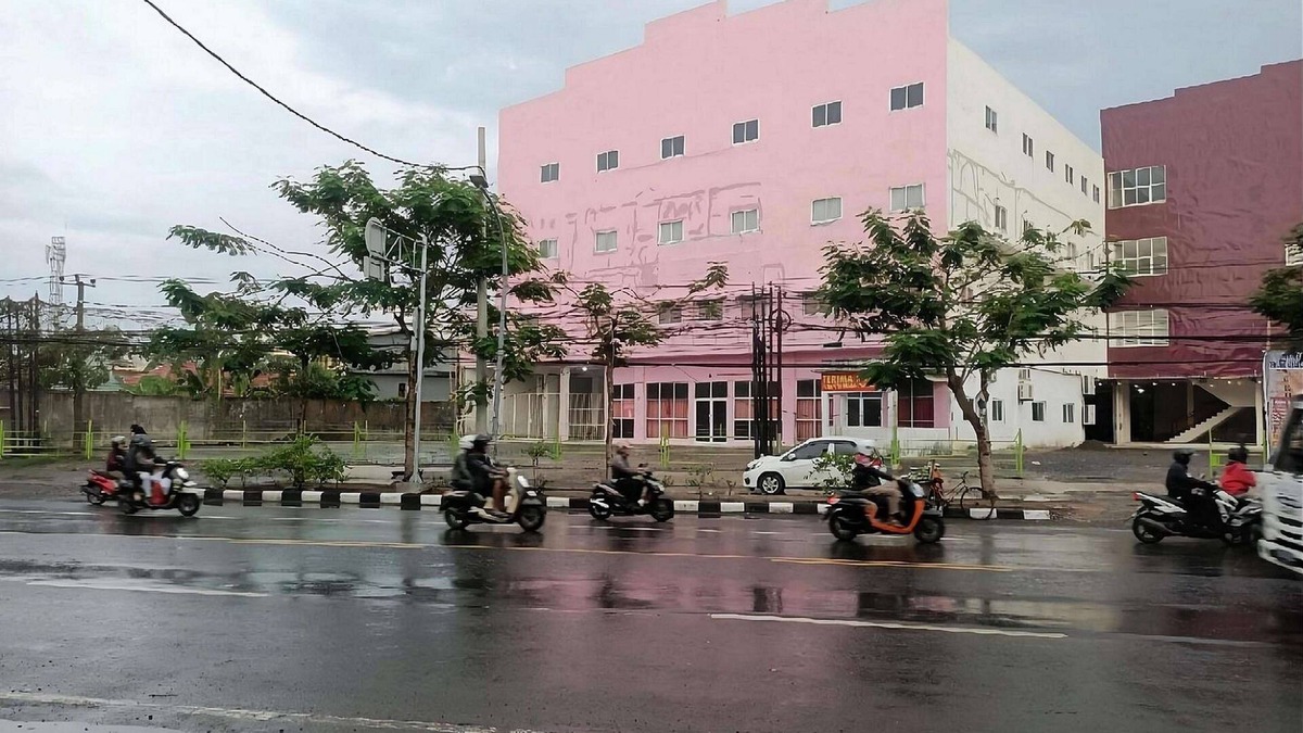 Gowa Hotel | OYO 93388 Enjoy Homestay & Cafe
