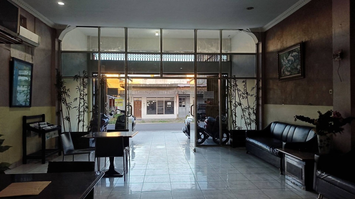 Luwuk Hotel | OYO 94112 Homestay Ananda Luwuk
