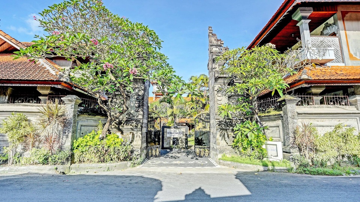 North Legian Hotel | OYO Collection O 91125 Puri Dewa Bharata