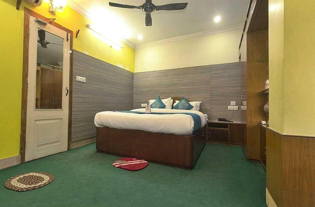 Bakkhali Hotel | OYO Flagship 81098 Annapurna Hotel And Boarding