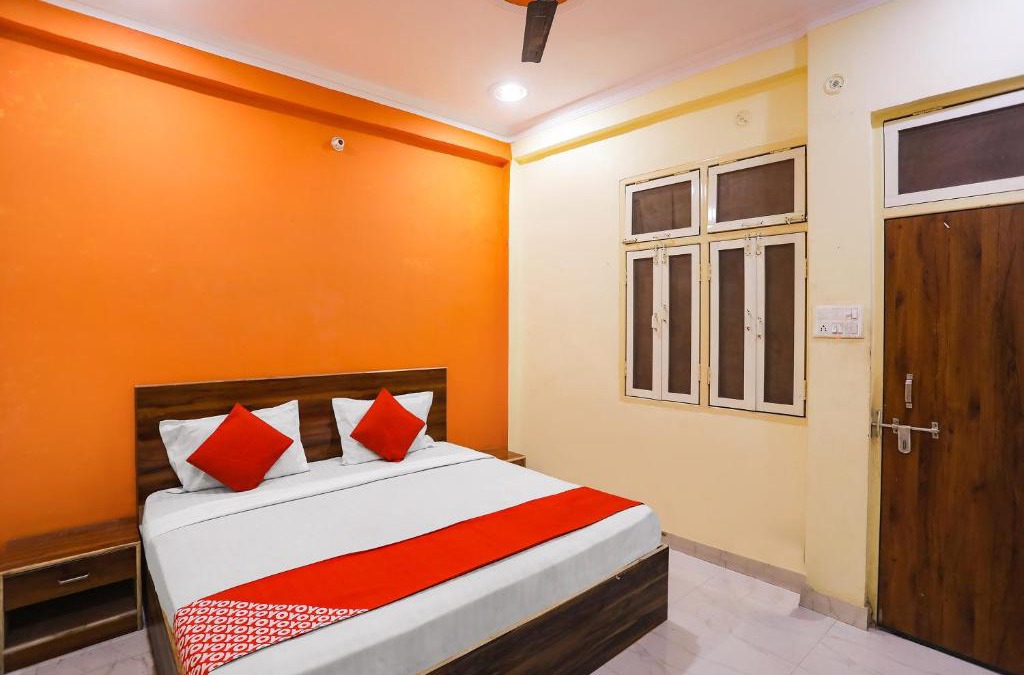Naini Hotel | OYO Flagship Hotel Stay inn