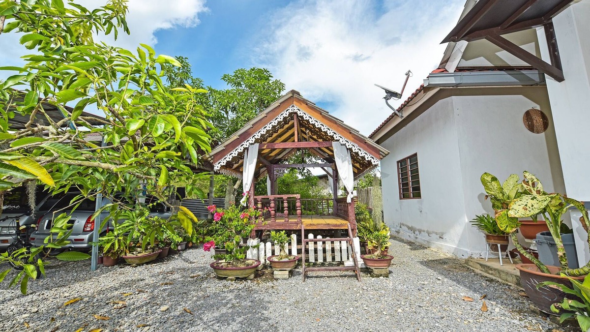 Padang Besar Hotel | OYO Home 90388 Homestay Masha