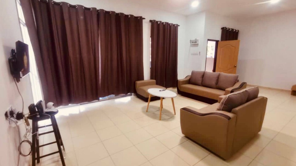 Serom House | OYO Homes 90524 Dj Pegaso Serom Homestay
