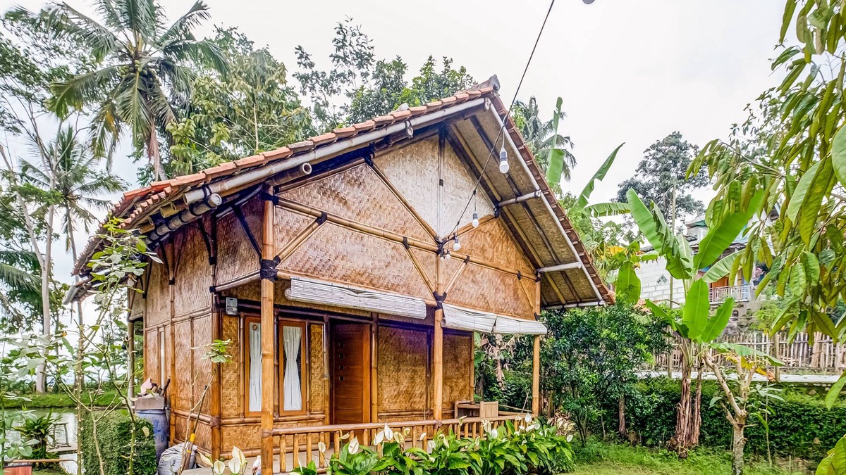 Cisayong Hotel | OYO Homes 91067 Desa Wisata Santanamekar