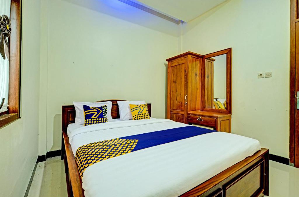 Bulukerto Hotel | OYO Homes 91095 Desa Wisata Conto