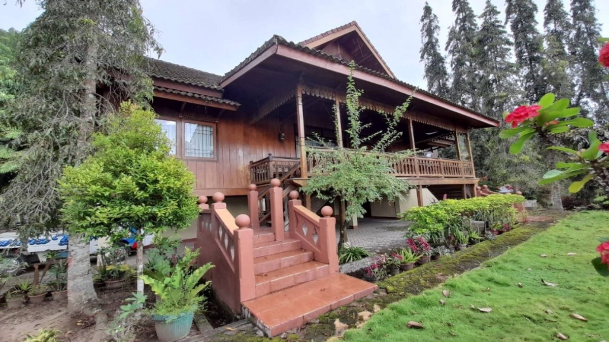 South Ogan Komering Ulu Hotel | OYO Homes 91121 Desa Wisata Kotabatu Danau Ranau