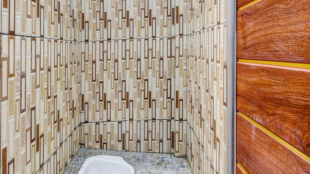 Java Hotel | OYO Homes 91153 Desa Wisata Kawasen