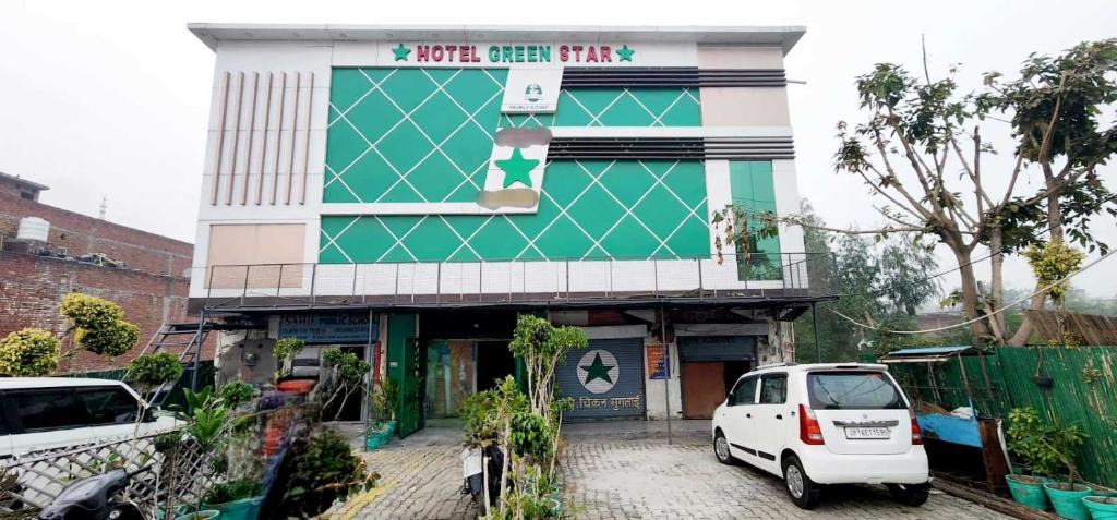 Bulandshahr Hotel | OYO Hotel Green Star