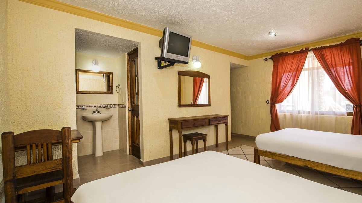 Huichapan Hotel | OYO Hotel La Glorieta, Huichapan
