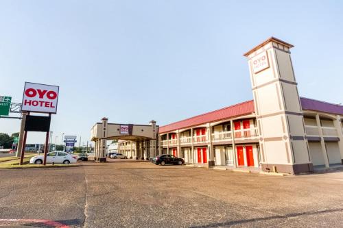 Tyler Hotel | OYO Hotel Tyler Northwest Mineola Hwy