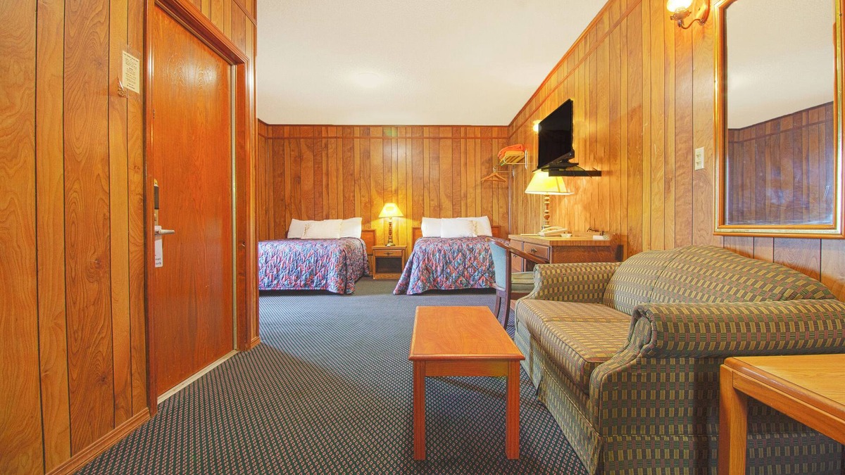Oscar Hotel | OYO Hotel Waurika OK US-70 near Wichita Falls
