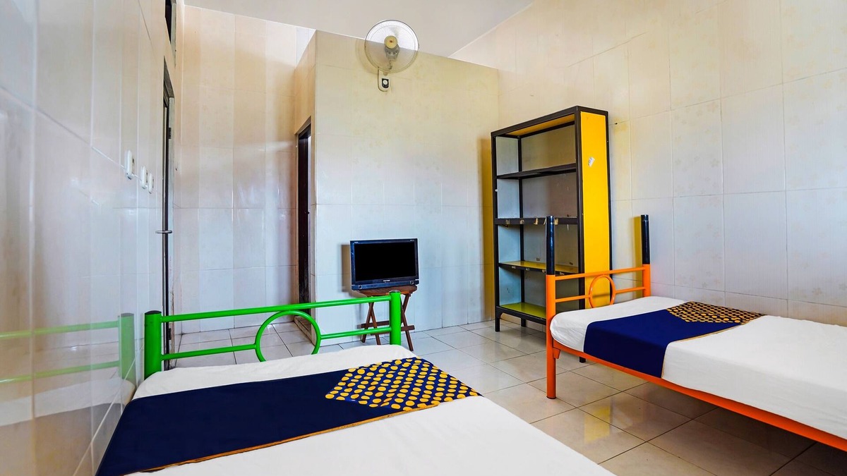 Sidoarjo House | OYO Life 91856 Griya Gedangan Syariah