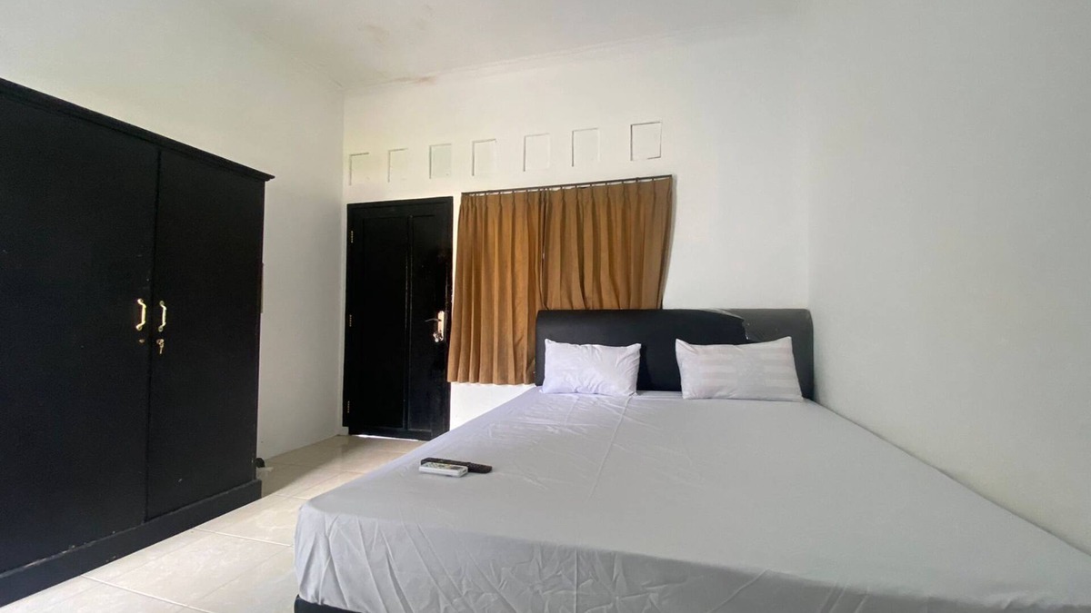 Kecamatan Janapria Hotel | OYO Life 93156 Rumah Kosan