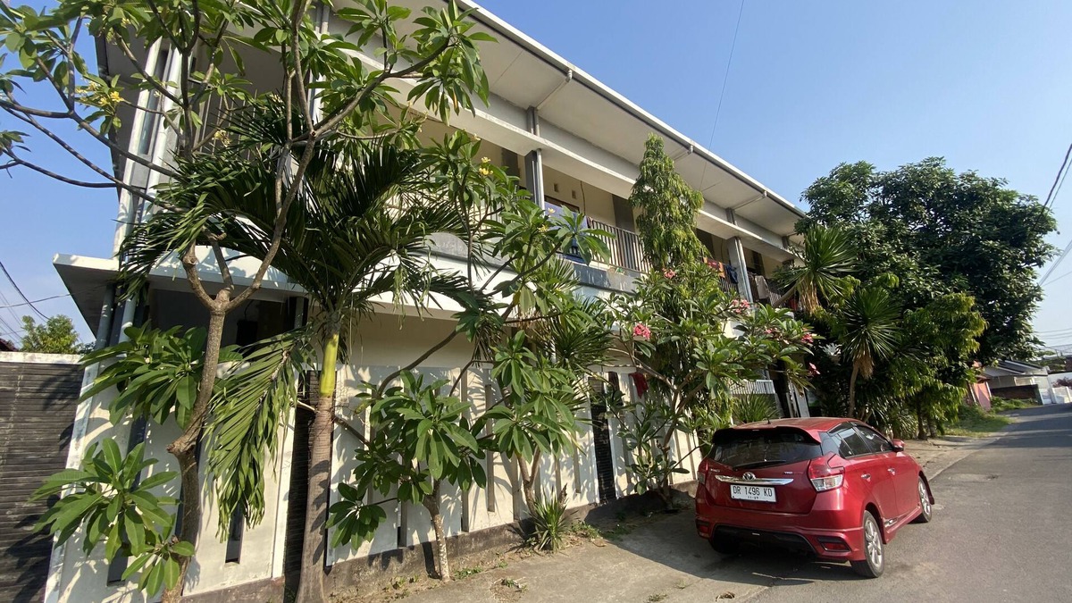 Kecamatan Janapria Hotel | OYO Life 93258 Kos Sahabat