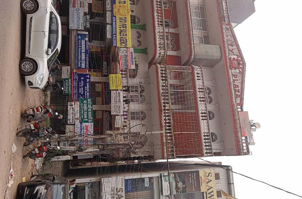 Old Gurgaon Hotel | OYO Sk Residency Near Star Mall