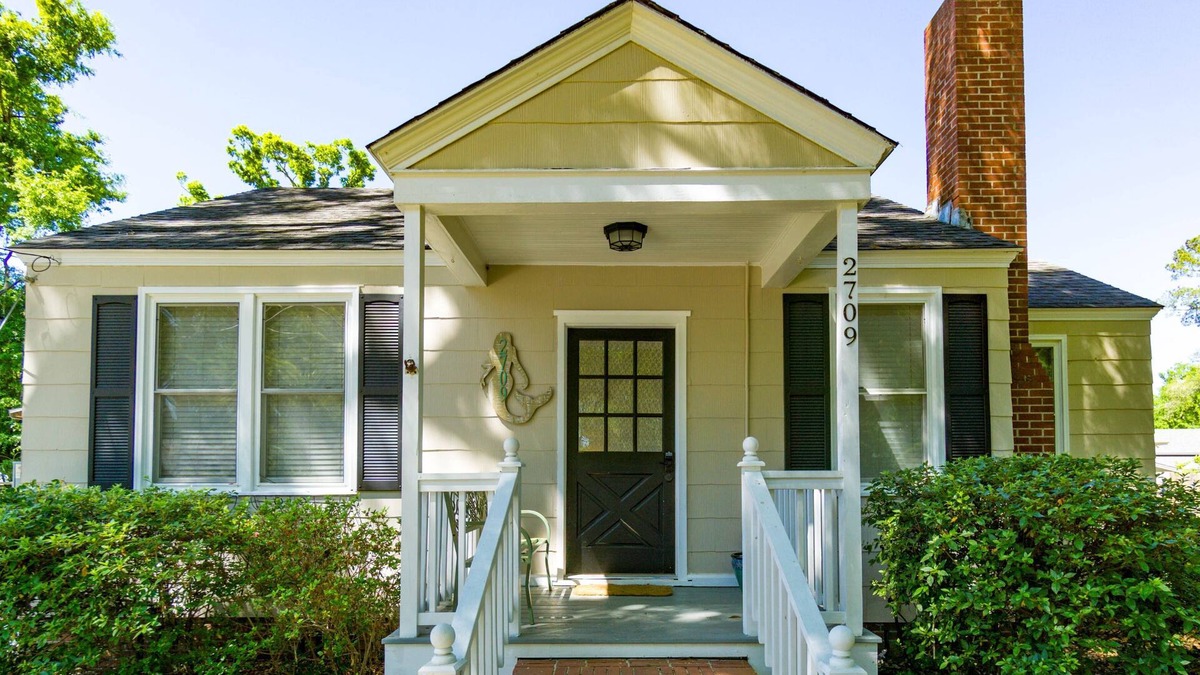 Beaufort House | "Oyster Bay"- Beaufort getaway!
