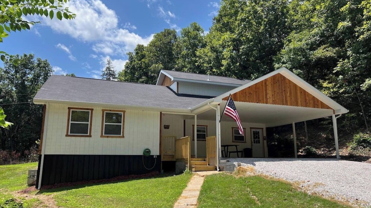 Marble Falls House | Ozark Serenity Lodge-Near The Buffalo River!