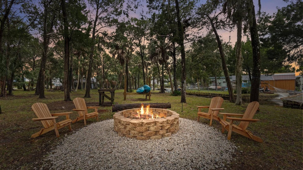 Crystal River Cottage | Ozello Keys Nature Coast Waterfront Getaway!