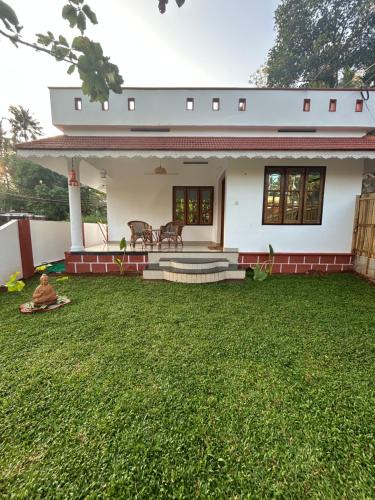 Chirayinkil Villa | Ozzys Salt and Surf Haven